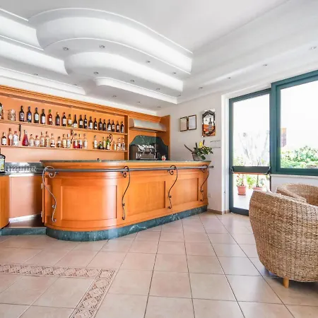 Belvilla By Oyo Gattotrilo X 5 Casa de Férias Ricadi